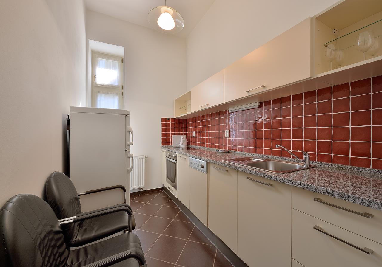 Ambiente Serviced Apartments - Tallerova 브라티슬라바 외부 사진
