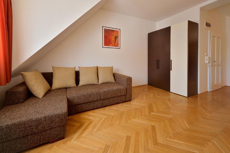 Ambiente Serviced Apartments - Tallerova 브라티슬라바 외부 사진